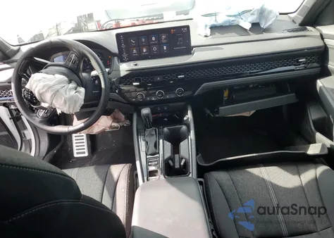 2024 Honda Accord Hybrid Sport z USA, uszkodzony, nr VIN 1HGCY2F55RA005529